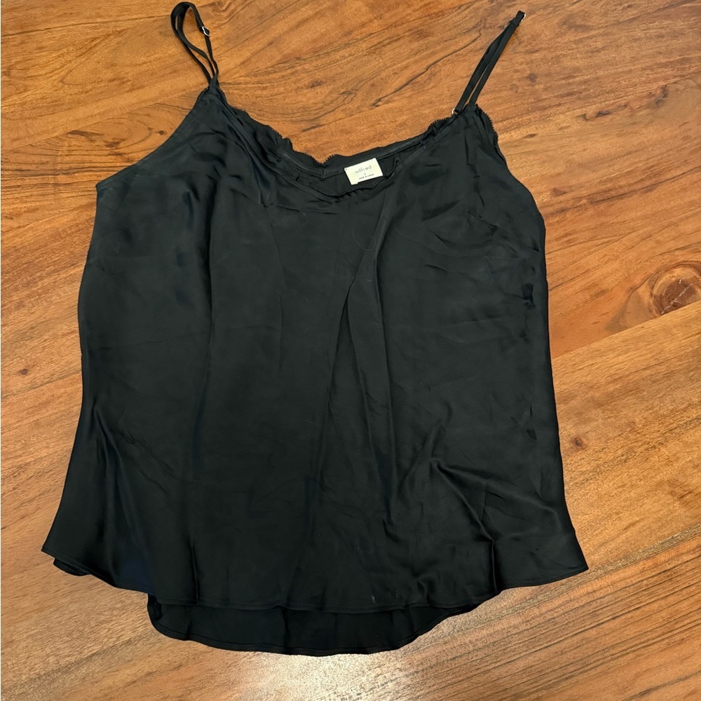 Wilfred Black Fitted Sleeveless Camisole Top